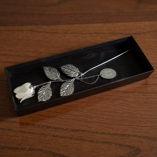 White Metal Rose with Engravable Tag